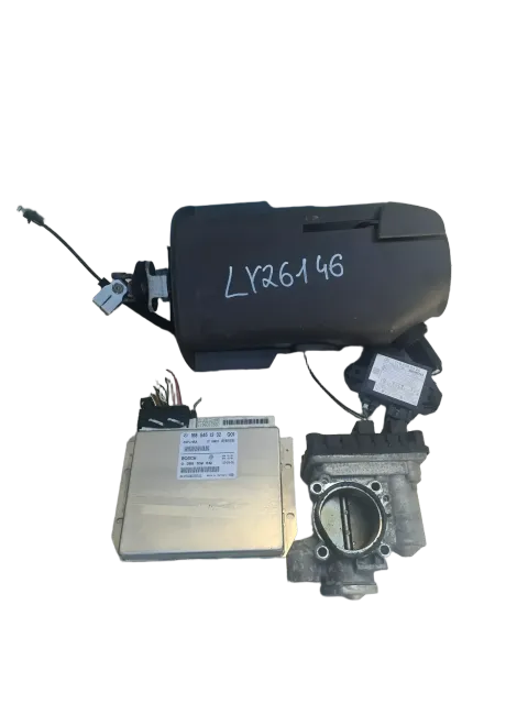 Background image for Drosselklappe Motorsteuergerät Set Automatik A1661412225 W168  A-Klasse