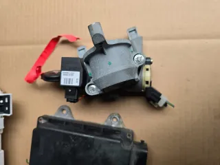 Mitsubishi Colt Motorsteuergerät ECU Steuergerät Motor 1,5 A1351507679 - Bild 4