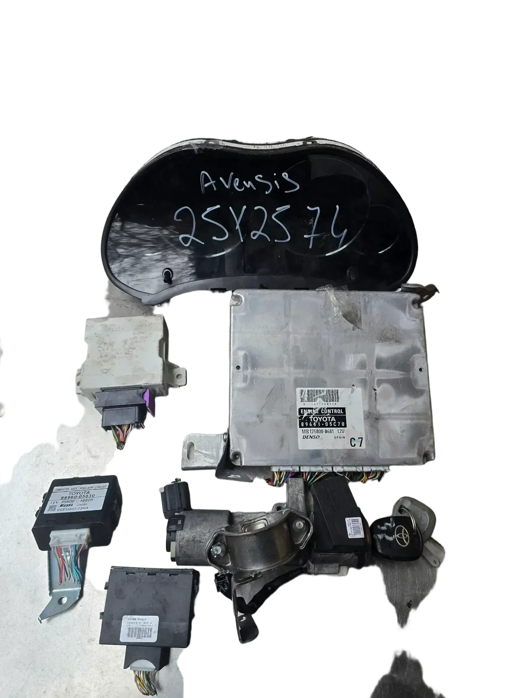 TOYOTA AVENSIS T25 Motorsteuergerät set 8966105c70 2.20 Diesel - Bild 1