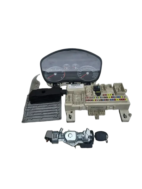 Background image for FORD Focus 2 II 1,6 74KW 100PS Motorsteuergerät Set 4M5112A650HG