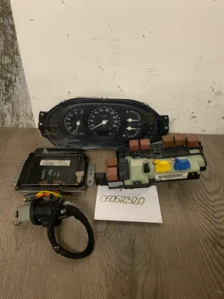Original Renault Clio II Steuergerät Set 7700115097 - Bild 1