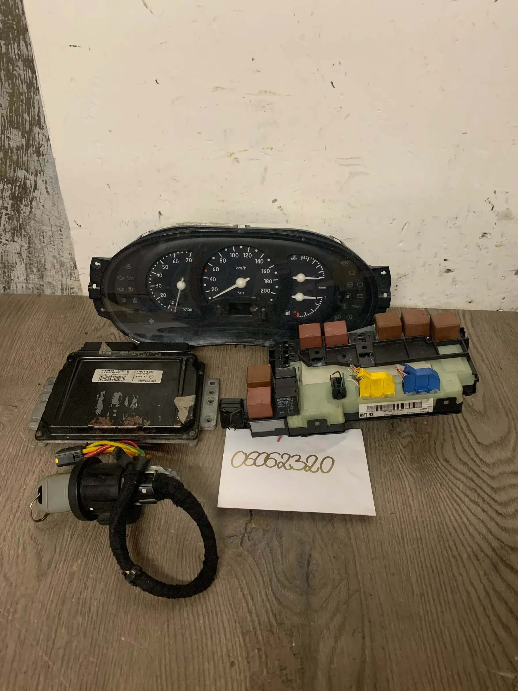Original Renault Clio II Steuergerät Set 7700115097 - Bild 1
