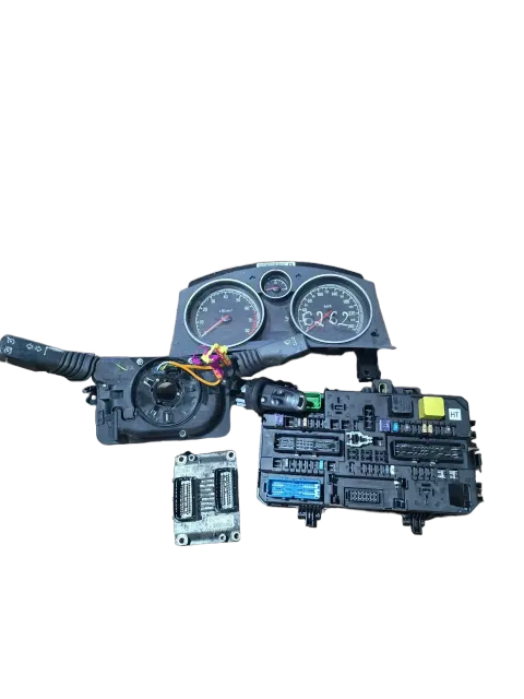 Background image for Opel Astra H Z14XEP Motorsteuergerät Set 55558787