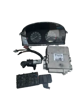 Citroen Berlingo  1.8 Motorsteuergerät Set 9632728780 - Bild 1