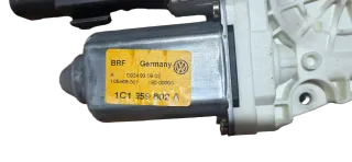 VW Golf 4 Leon elektrischer Fensterheber Motor vorne rechts 1C1959802A Bora - Bild 3