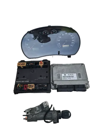 Motorsteuergerät Satz 03E906033 VW Polo 9N - Bild 1
