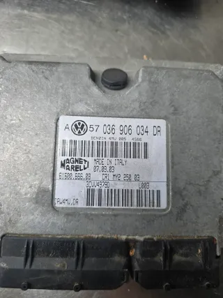 Motorsteuergerät Satz VW Bora 1,6l 77KW BCB 036906034DR - Bild 3