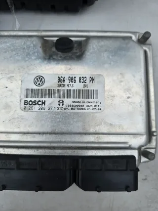 Motorsteuergerät Set Skoda Fabia 2.0 Benzin 06A906032PN  0261208277 - Bild 4