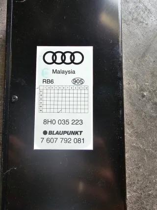 Verstärker Audi A4 S4 8H B6 B7 Cabrio Soundsystem 8H0035223 Blaupunkt Amplifier - Bild 3