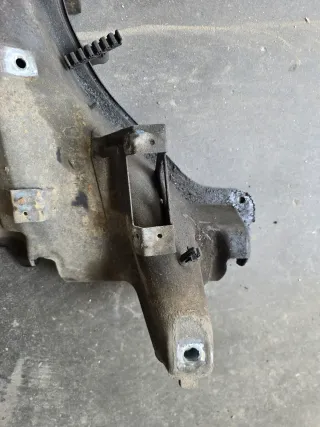 Achse Vorderachse vorne Motorhalter Motorträger Achsträger Renault Twingo mit ABS halter - Bild 2