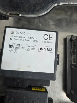 Opel Astra G 1,6 l Zündschloß SET Motorsteuergerät 16268377 - Bild 2