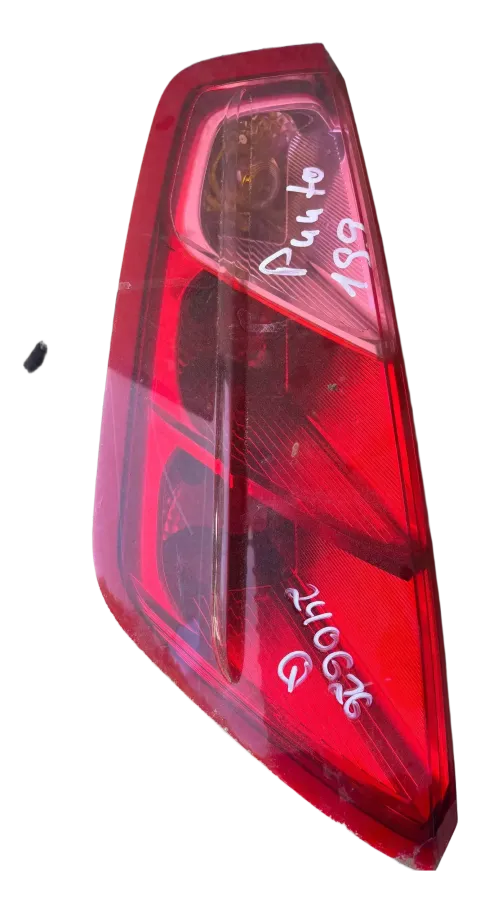 Background image for Fiat Punto 199 Rückleuchte LINKS