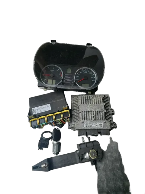 Background image for Motorsteuergerät Set Ford Fiesta V 1.4 TDCI  3s6112a650GE
