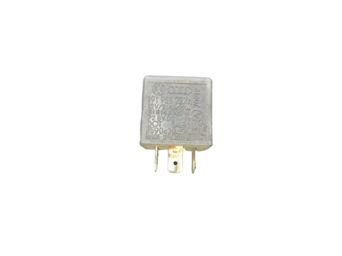 Background image for Audi/VW 80/100/A4/A6 Blink-Warnlicht-Relais 21 191953227A