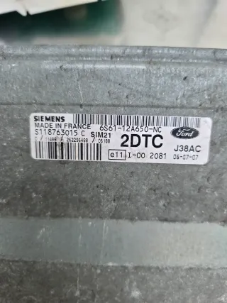 Original Ford Fiesta MK5  Motorsteuergerät Satz 6S6112A650NC - Bild 5