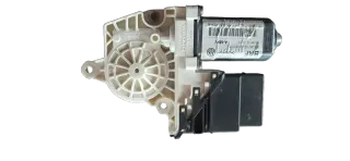 VW Touran 1T Motor Fensterheber hinten rechts 1K0959704B Brose - Bild 1