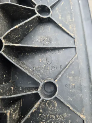 VW Multivan T4 Einstieg / Trittstufe rechts 701863736B 705863736B - Bild 3