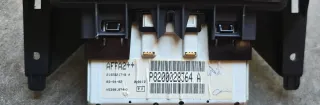 Renault Clio ll  Display Uhr  P8200028364A Original - Bild 3