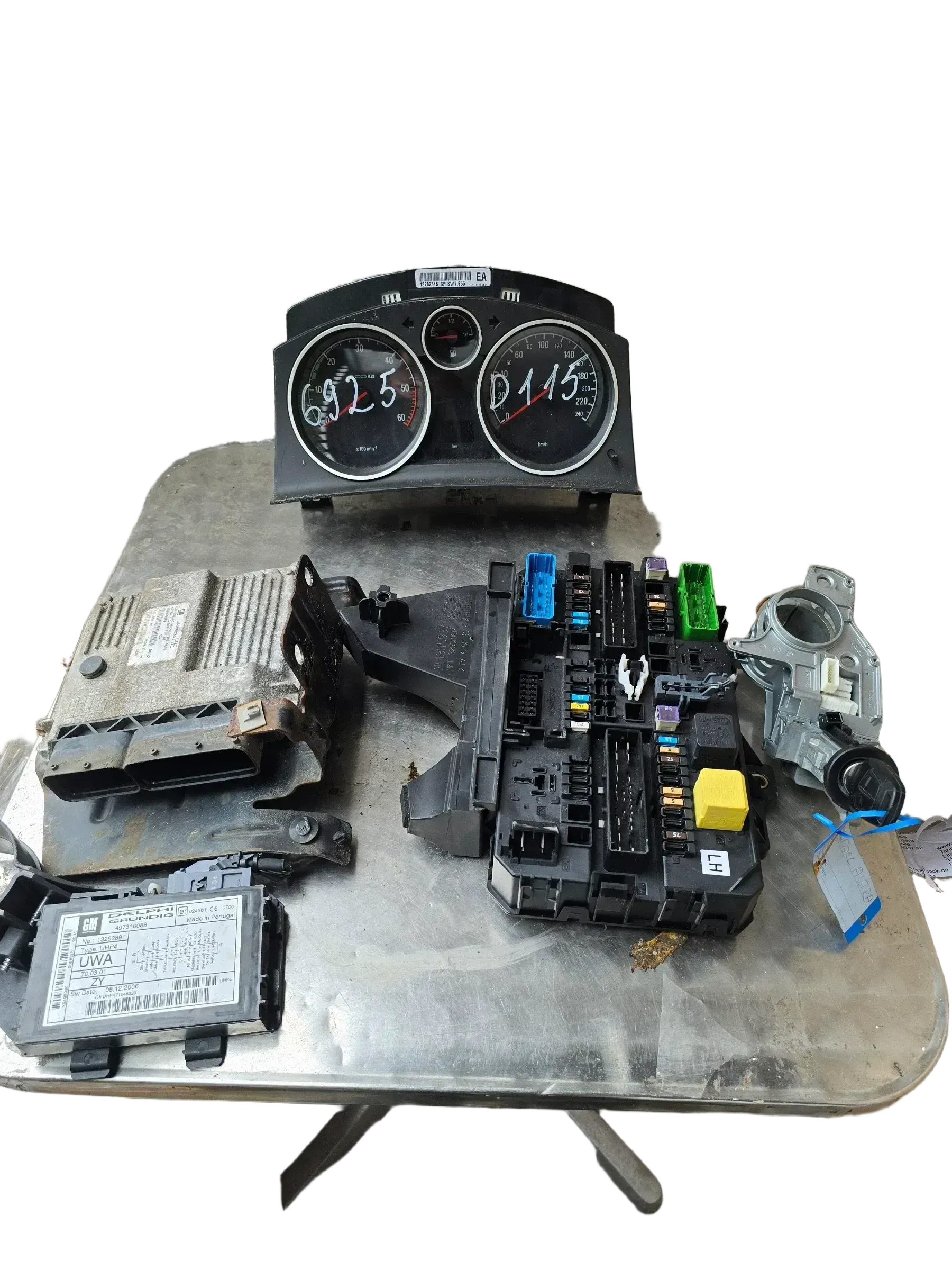Opel Astra H Motorsteuergerät Set 55566036 HE - Bild 1
