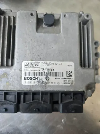 Ford Focus MK2 MotorSteuergerät Set 1.6TDCI 80kw 7M5112A650UA - Bild 3