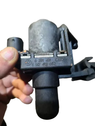 Kühlmittelregelventil Wasserventil Heizungsregler BMW E36 Z3 8391418 Ventil - Bild 4