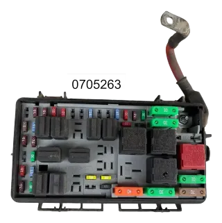 Opel Corsa D Sicherungskasten Relaiskasten 13217392EF - Bild 1