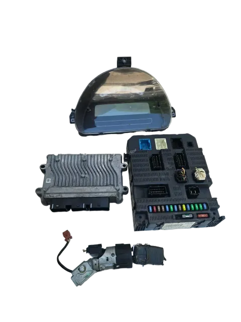 Background image for Motorsteuergerät Set Citroen C2 1,1l 44 KW SW9664127180 Schlüssel defekt