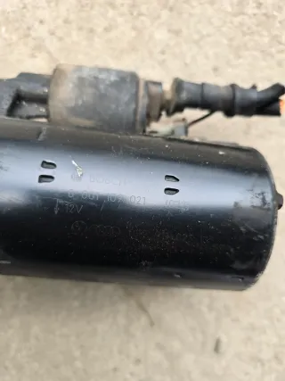 Anlasser Audi A4 B5 B6 A6 4B A8 VW Passat 3B 3BG Starter 2.5 V6 TDI 059911023H - Bild 2