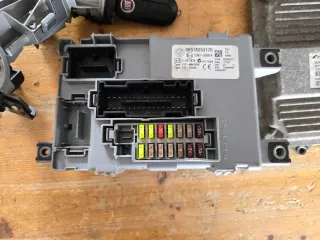 51843364 Motorsteuergerät Set für FIAT GRANDE PUNTO - Bild 2