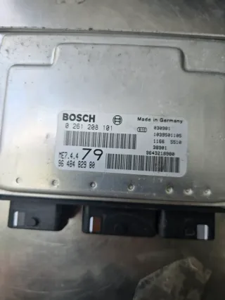 PEUGEOT 2061.6 16V Steuergerät Motor SATZ 9648482980 0261208101 - Bild 4