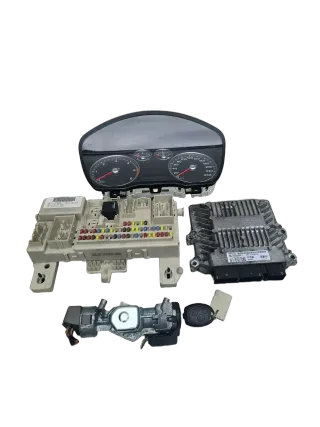 FORD FOCUS MK2 Motorsteuergerät  Set 8M5112A650CB - Bild 1