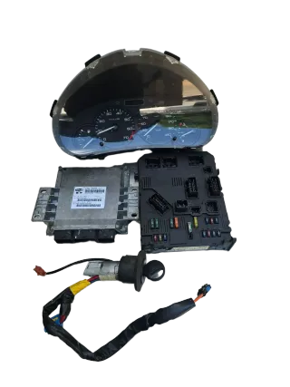 Peugeot 206 Motorsteuergerät Set Kit 9648620980 - Bild 1