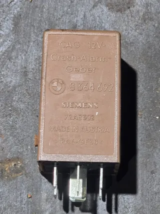 BMW 3er E36 5er E34 7er E32 8er E31 Z3 Crash Alarm Relais 8364692 - Bild 2