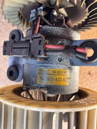 BMW 5 E39 Gebläsemotor Lüfter Klima 64.11-8372493.9 - Bild 6
