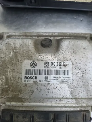 SKODA OCTAVIA 1.9 SDI Motorsteuergerät Set 0281010105 – 038906012E - Bild 3