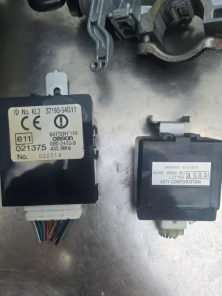 Suzuki Liana ER Motorsteuergerät Set 3392055G30 - Bild 2