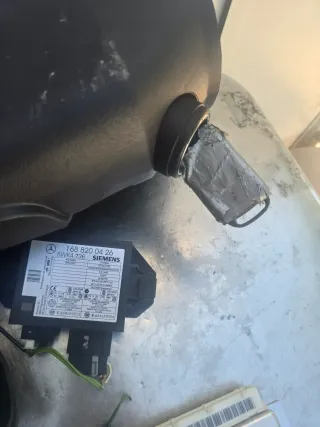 Mercedes W168 A Motorsteuergerät Satz A1661500279 - Bild 2