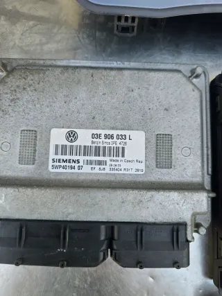 VW Polo 9N 1,2 47kw 03E906033L 64PS AZQ Motorsteuergerät Wegfahrsperre Satz - Bild 4