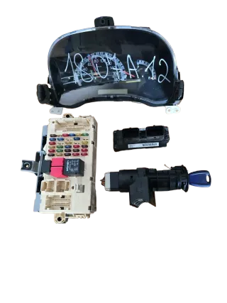 Zündschloß SET Fiat Punto 188 1,2l 2türer  Motorsteuergerät 55181150 - Bild 1