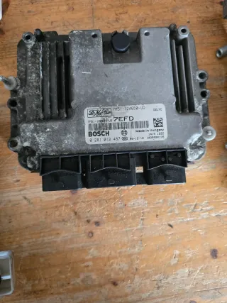 Ford Focus mk2  1.6TDCi Motorsteuergerät Set 7M5112A650UD Diesel 80kW - Bild 4