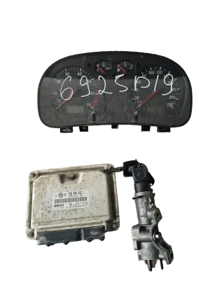 Motorsteuergerät Set VW Golf 4 1.4 55KW AXP 036906032L Bosch 0261207189 - Bild 1