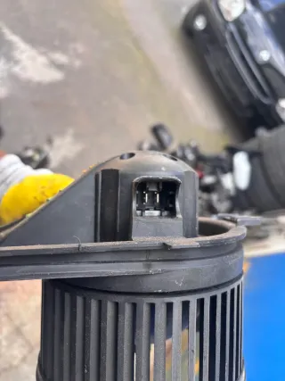 Audi A4 B5 Lüftergebläse Gebläsemotor 8D1819021A - Bild 7