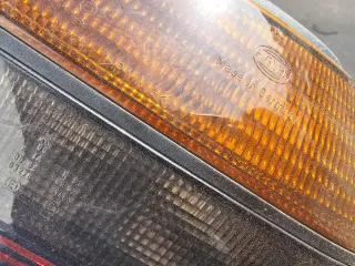 VW Golf 4 Cabrio  Rückleuchte Rücklicht rechts 1H6945112B - Bild 3