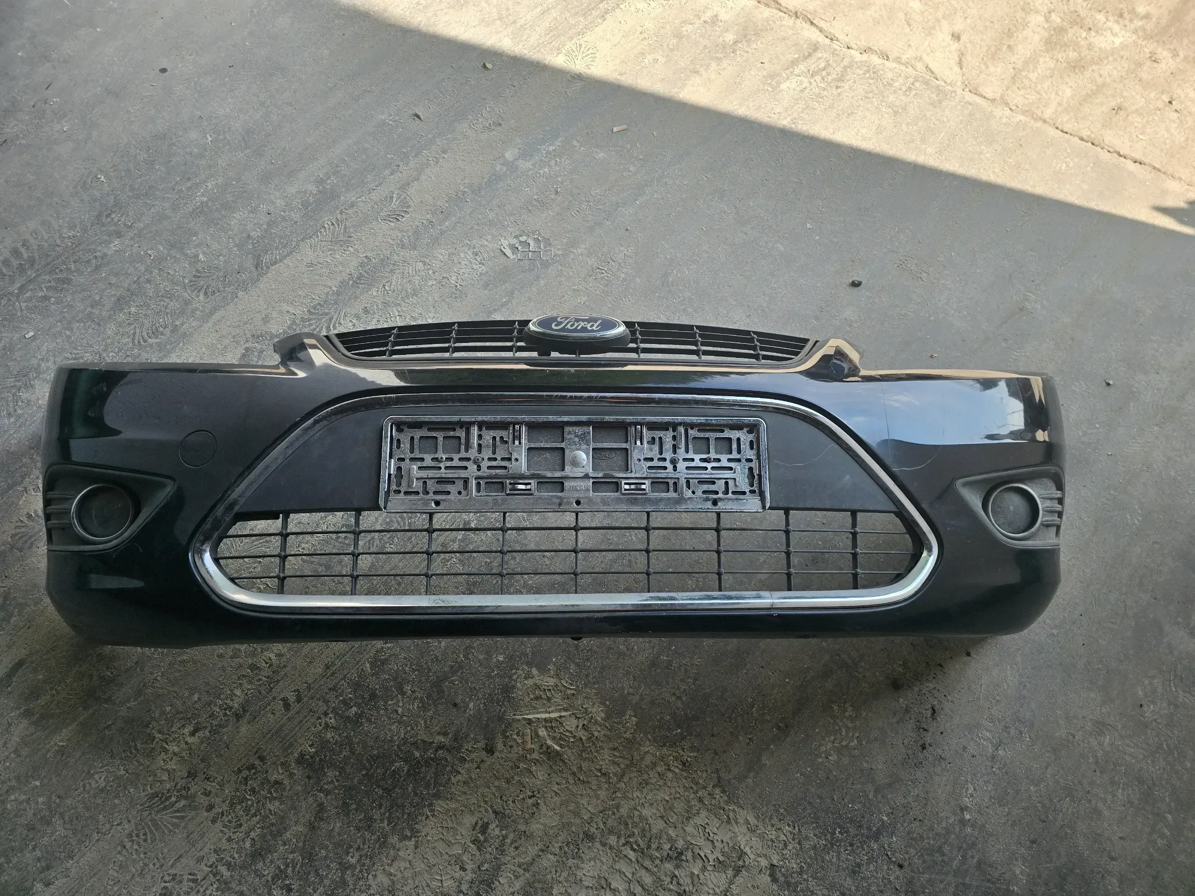 FORD FOCUS II CC Cabrio MK2 Facelift Stoßstange Vorne Schwarz - Bild 1