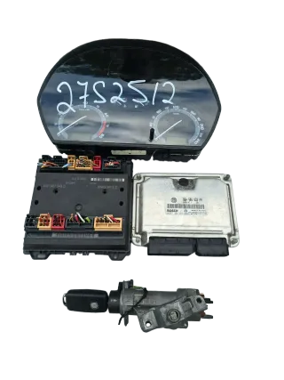 Motorsteuergerät Set Skoda Fabia 2.0 Benzin 06A906032PN  0261208277 - Bild 1