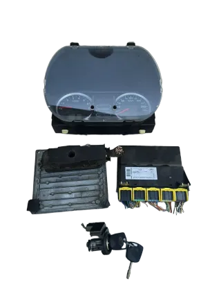 Ford Fiesta MK5 JD3 - Motorsteuergerät Set 4S6112A650JB - Bild 1