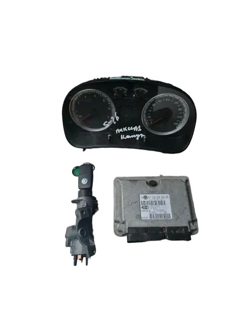 Background image for Motorsteuergerät Satz VW Bora 1,6l 77KW BCB 036906034DR