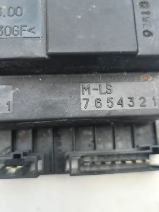 Smart ForTwo 450 Steuergerät Komfortsteuergerät Zentralelektrik 0003027V006 - Bild 4