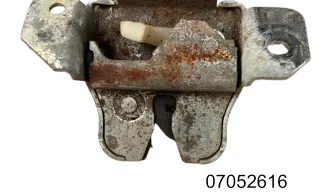Mercedes Benz W168 Heckklappenschloss A16874002 - Bild 1