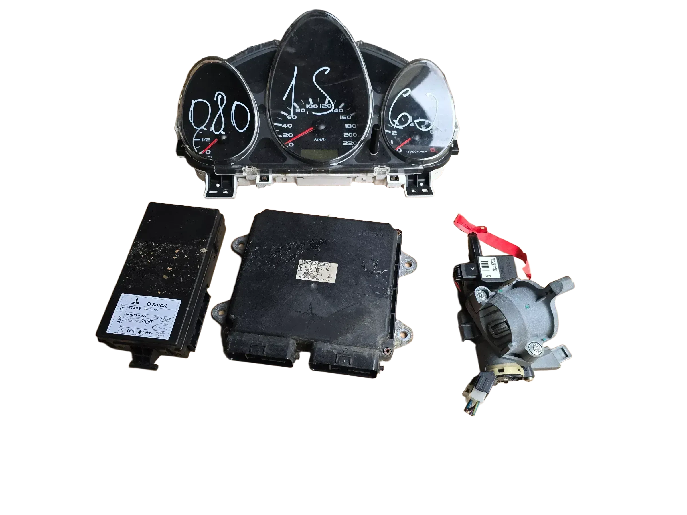 Mitsubishi Colt Motorsteuergerät ECU Steuergerät Motor 1,5 A1351507679 - Bild 1